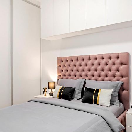 Bucharest Luxury Apartments Bagian luar foto