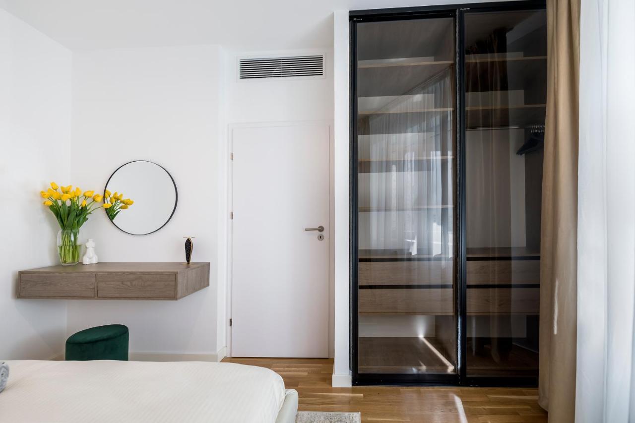 Bucharest Luxury Apartments Bagian luar foto