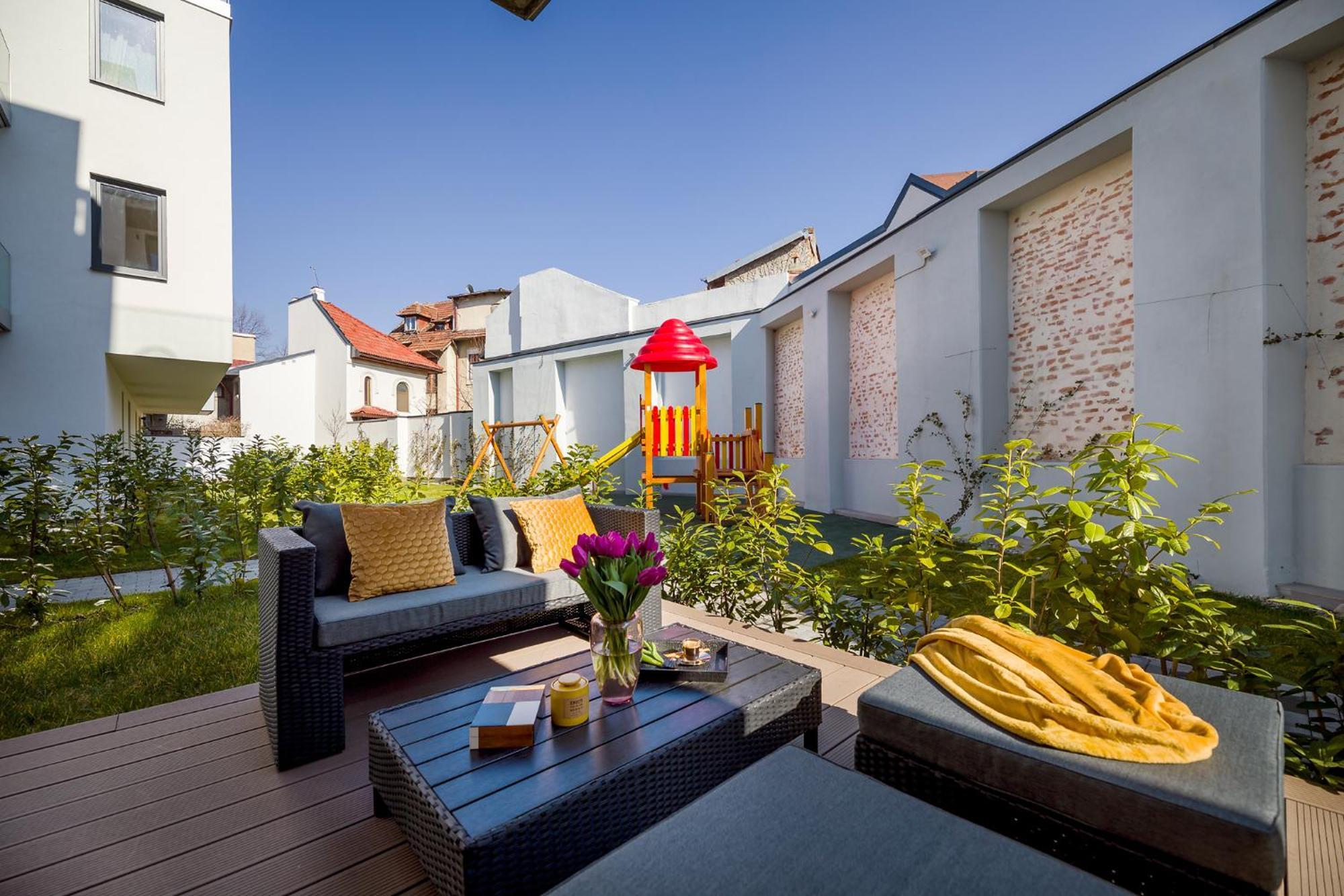 Bucharest Luxury Apartments Bagian luar foto