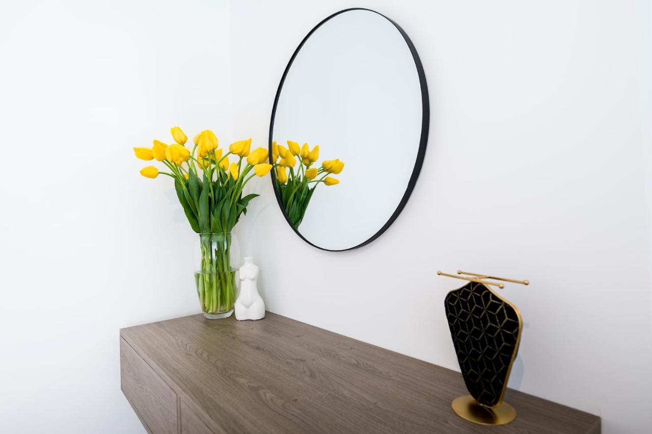 Bucharest Luxury Apartments Bagian luar foto