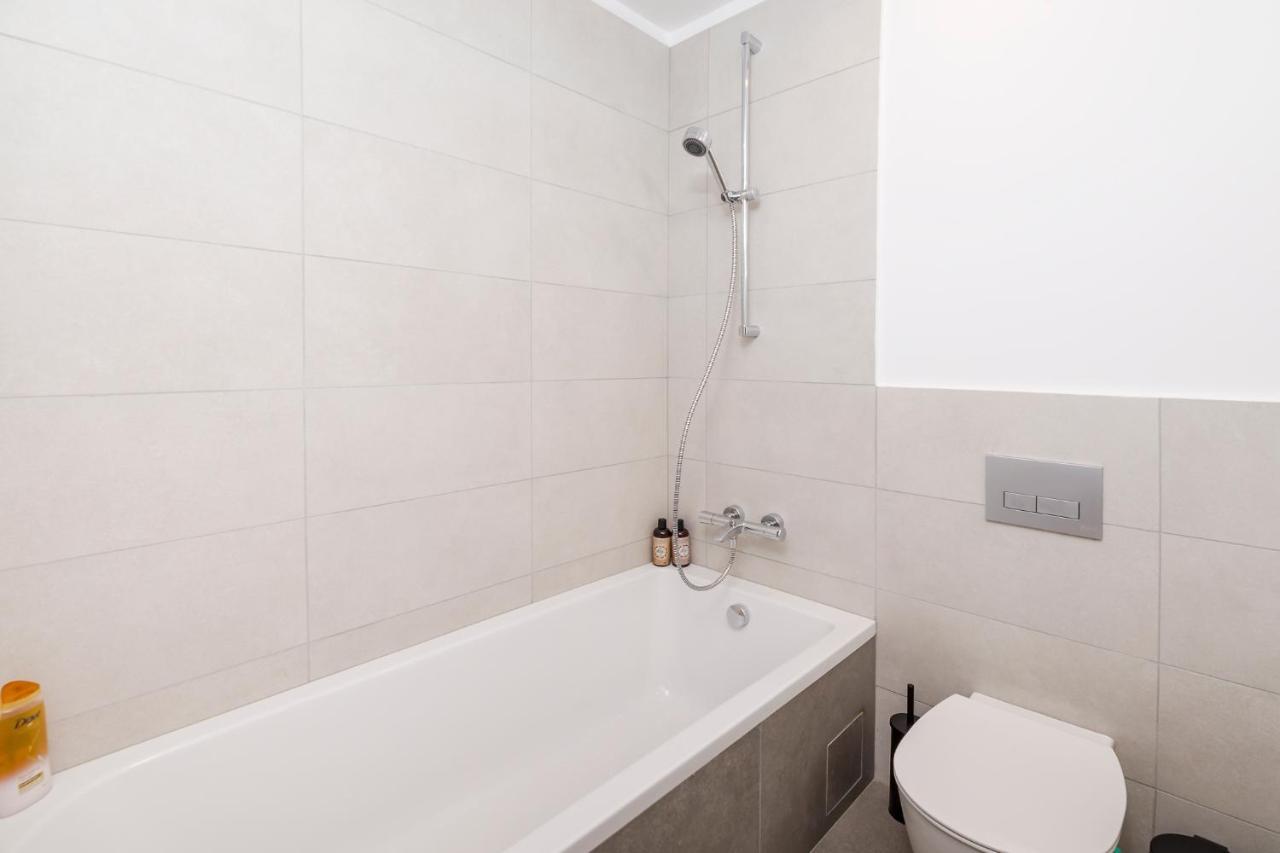 Bucharest Luxury Apartments Bagian luar foto