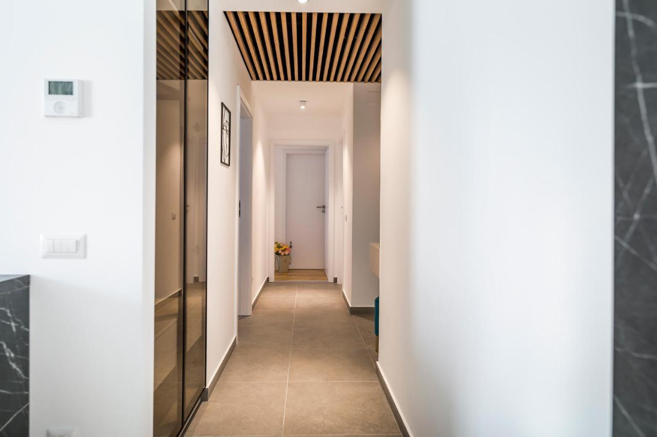 Bucharest Luxury Apartments Bagian luar foto