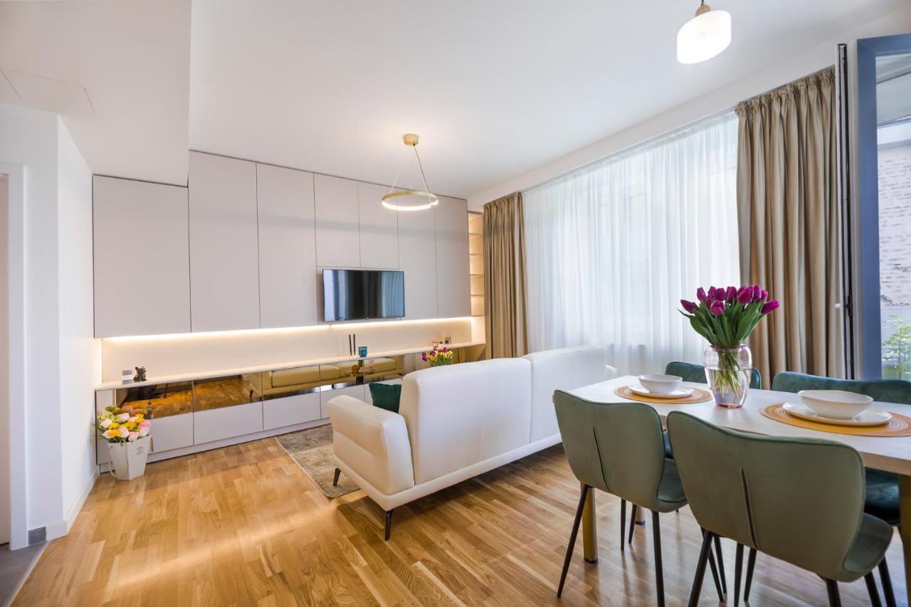 Bucharest Luxury Apartments Bagian luar foto